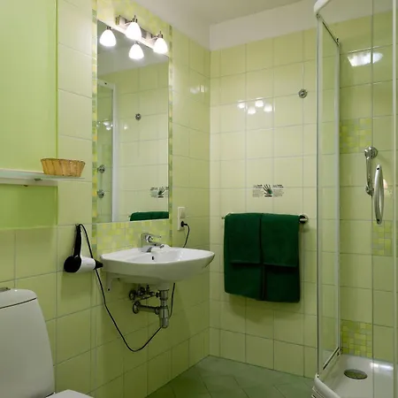 Ezeri Hotel